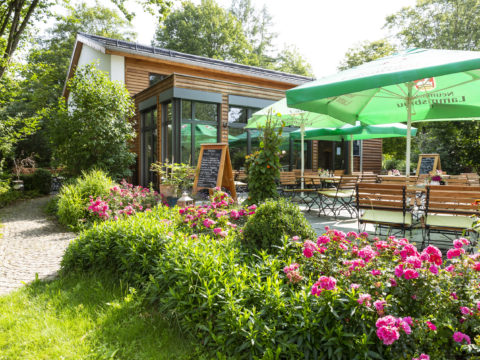 Piusheim Biergarten - Radler willkommen!